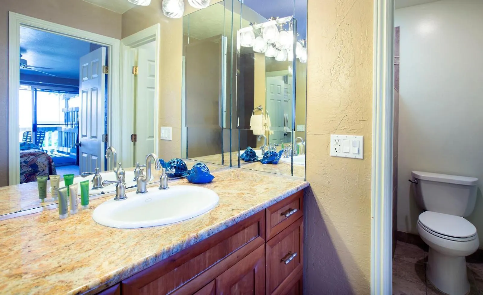 Oceanfront & Ac! Ks D9 - Sullivan Properties Kahana Feriehus