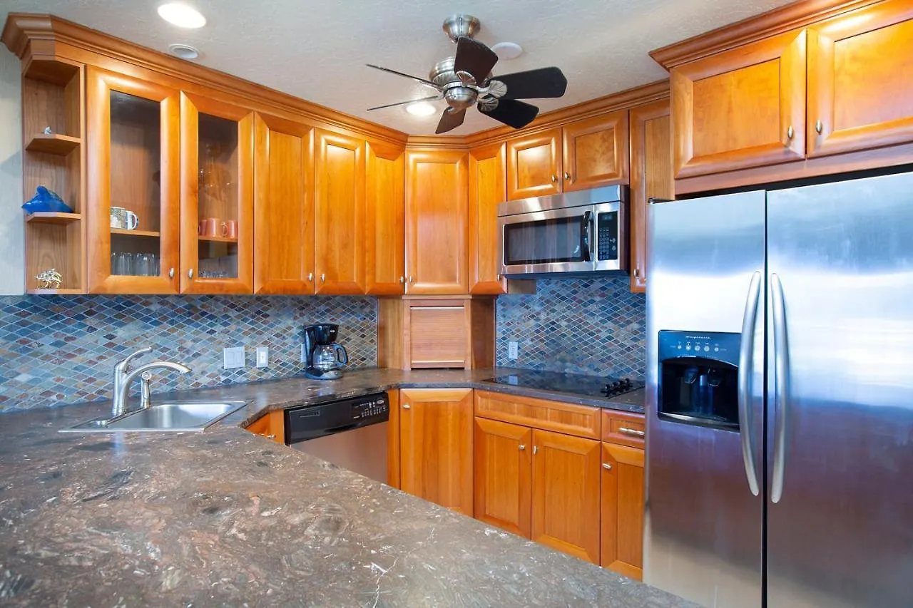 Oceanfront & Ac! Ks D9 - Sullivan Properties Kahana