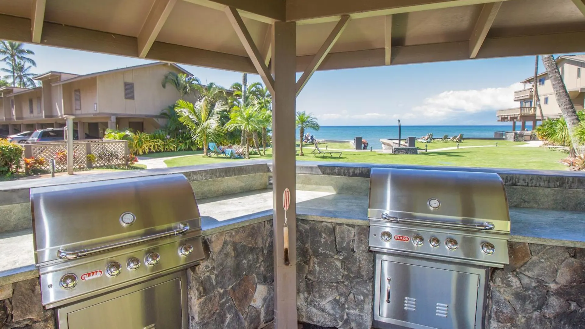 Oceanfront & Ac! Ks D9 - Sullivan Properties Kahana 0*,  USA